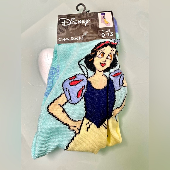 NWT Disney Crew Socks Pastel sky blue Snow White Socks size 9-13 mid calf boot - Picture 7 of 9